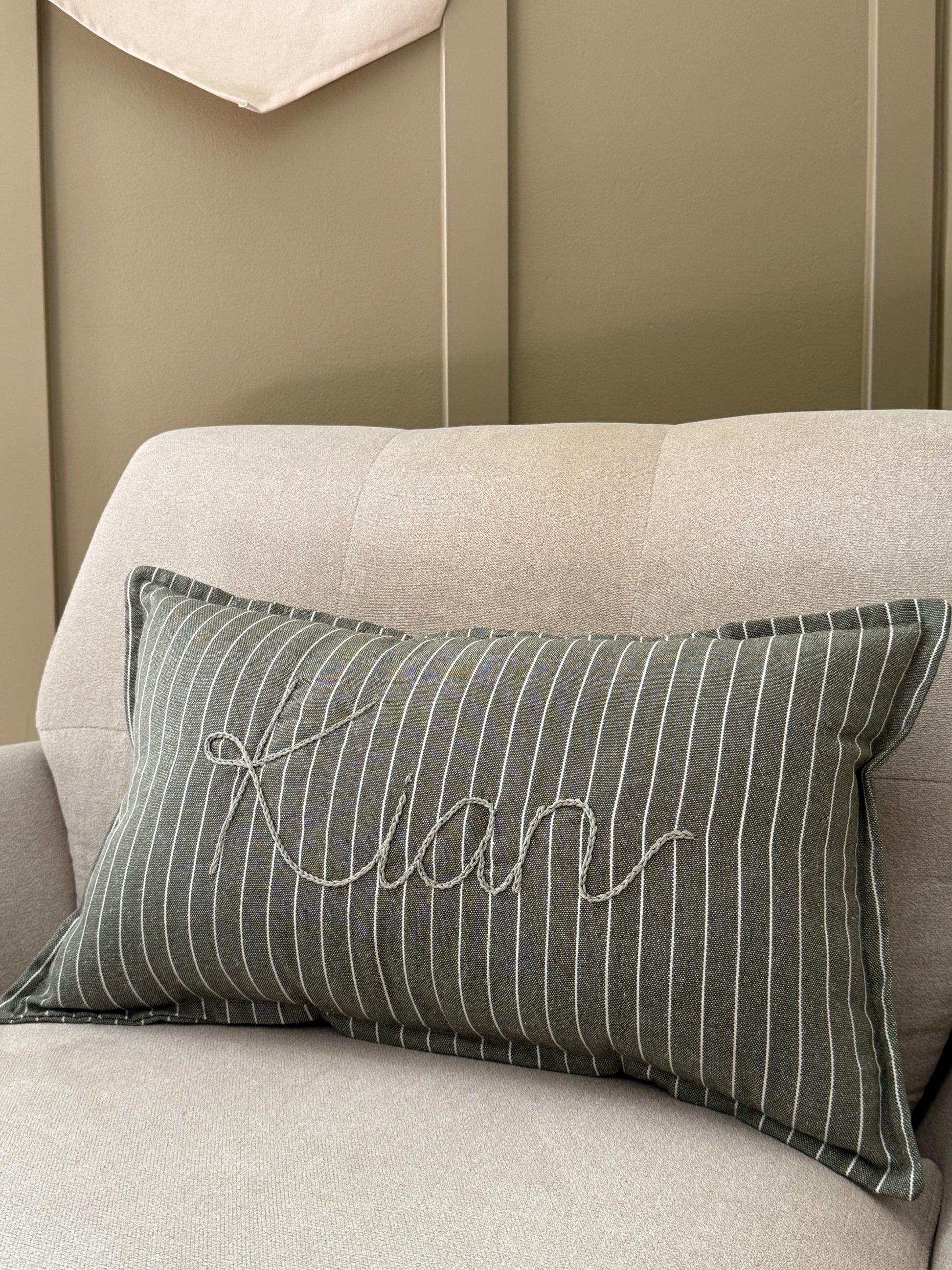Personalized Pillow | Baby Name Pillow | Hand Embroidered Pillow | Baby Name Annoucement | Baby Gift | Baby Nursery Decor